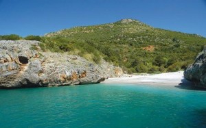 spiaggia di Cala Bianca