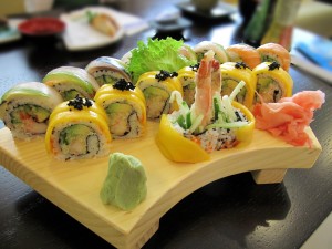 Golden_Maki_Rainbow_Roll_sushi