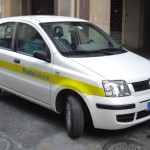 Fiat_Panda_Poste_Italiane_front