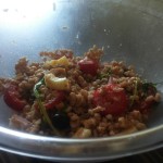INSALATA DI FARRO TONNO E POMODORINI